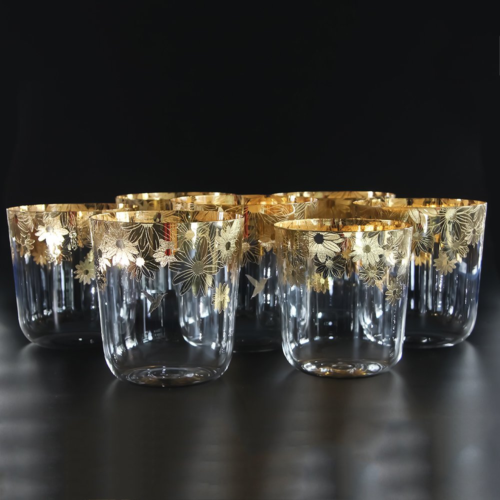 The crystal singing bowls